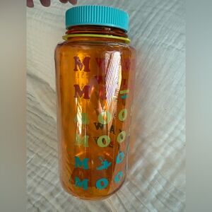 NWT Moosejaw Rainbow Print Nalgene 32oz Water Bottle